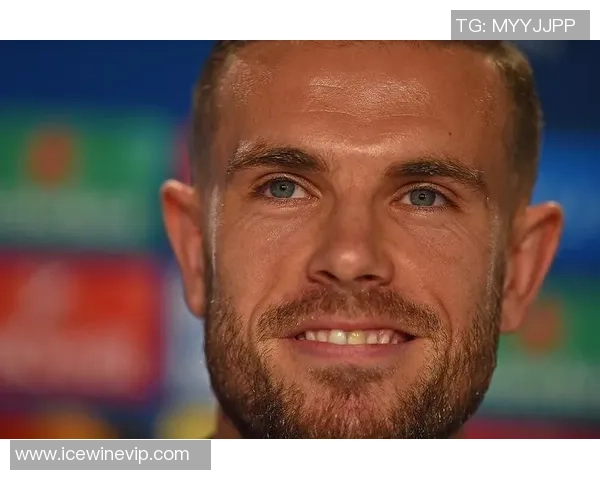 两字球星闪耀绿茵场 足坛传奇人物盘点与回顾