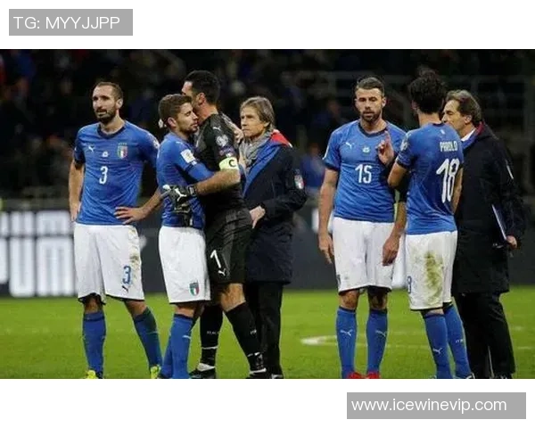 九宫格足球球星模板免费下载,轻松制作个性化球迷海报与收藏卡片